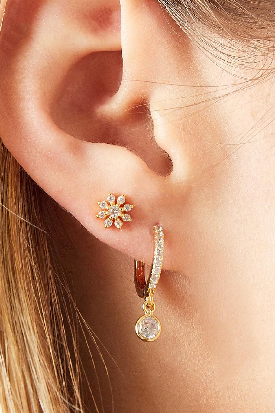 Piercing Flowerish Gold Color Copper Picture2
